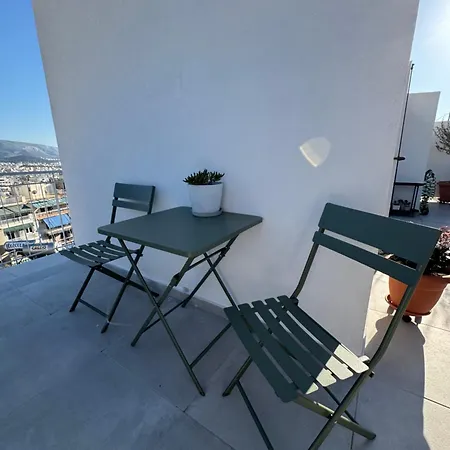 Panormou Cityview Loft Apartment